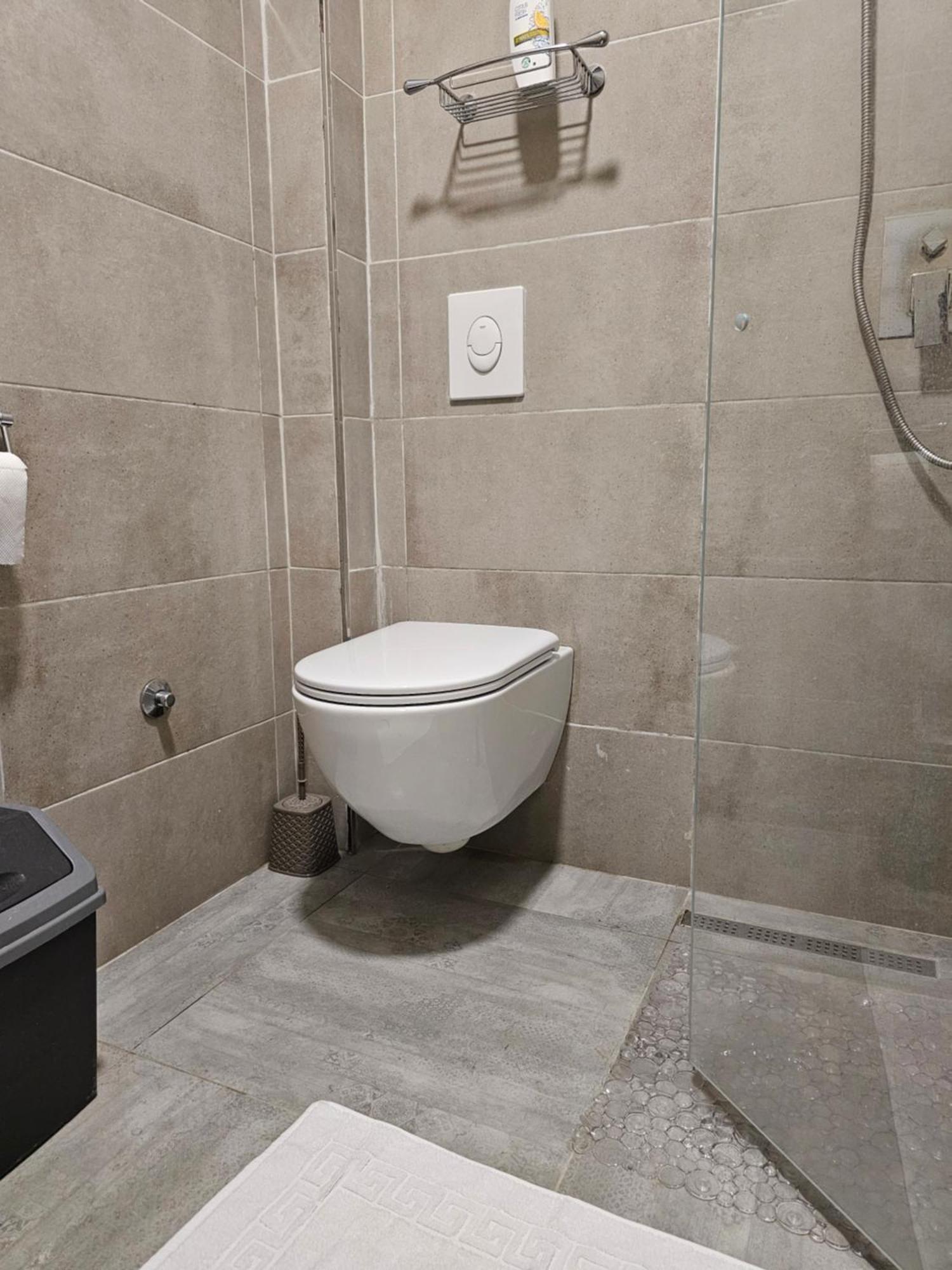 Wanderlust Tirana 2 Apartment Luaran gambar