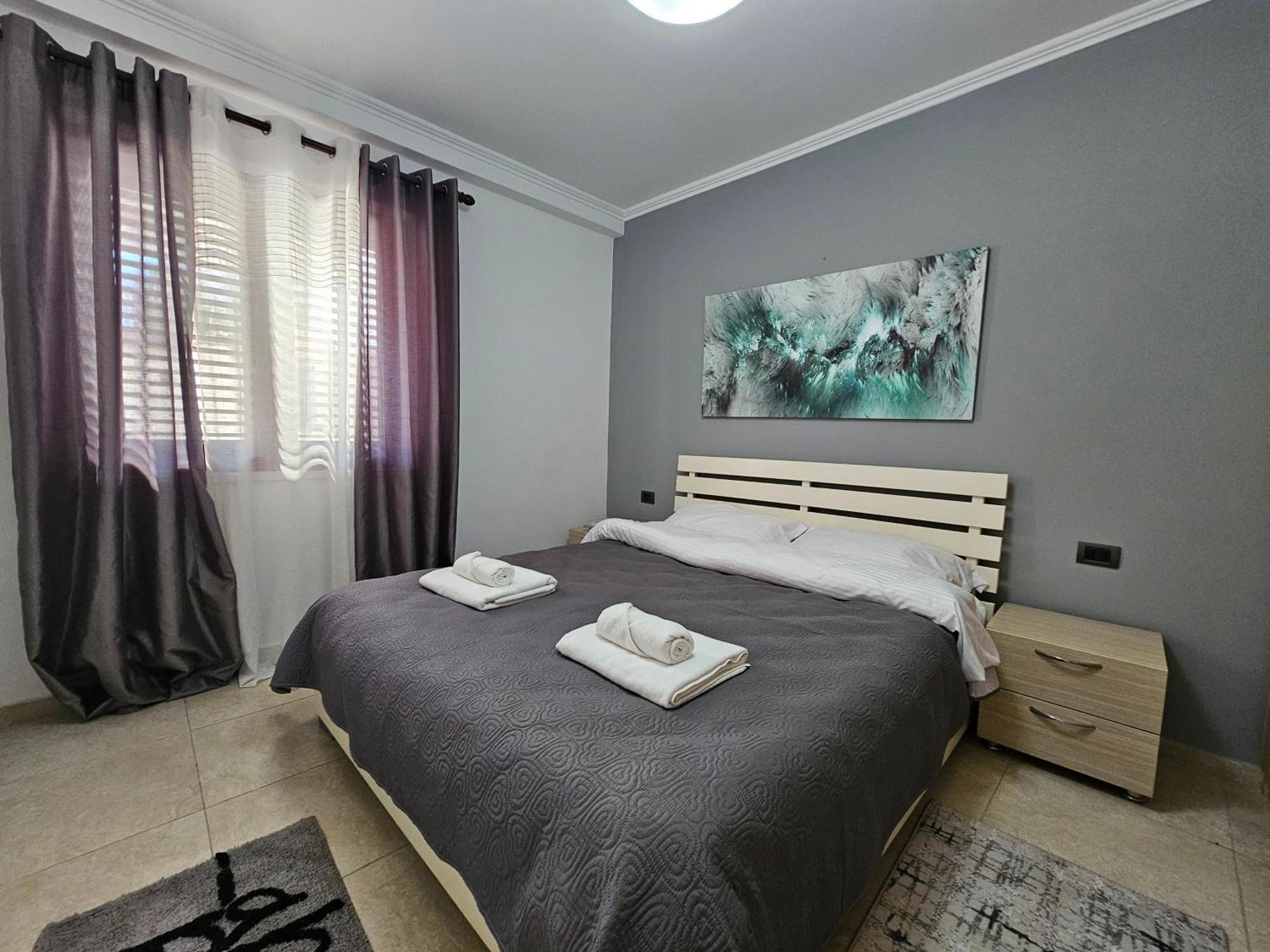 Wanderlust Tirana 2 Apartment Luaran gambar
